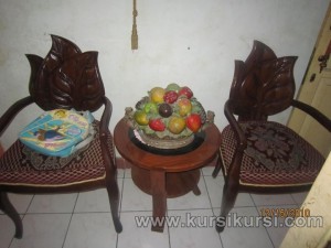 Pilihan Set Kursi Teras Daun Kayu Jati Jepara