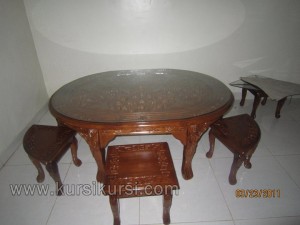 Set Kursi Tamu Ukiran Oshin Kayu Jati
